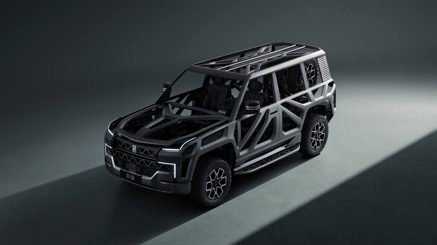 广州35仰望U8硬派越野的科技魅力，国能汽车对传统燃油车市场的冲击